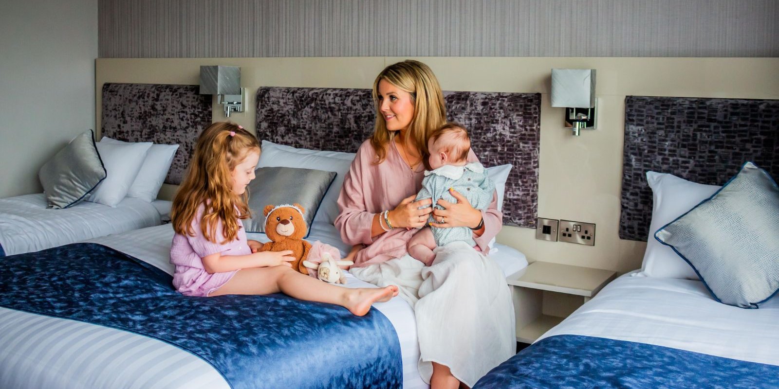 Thw   easter family stays      landing page   x www.towerhotelwaterford.com_v4