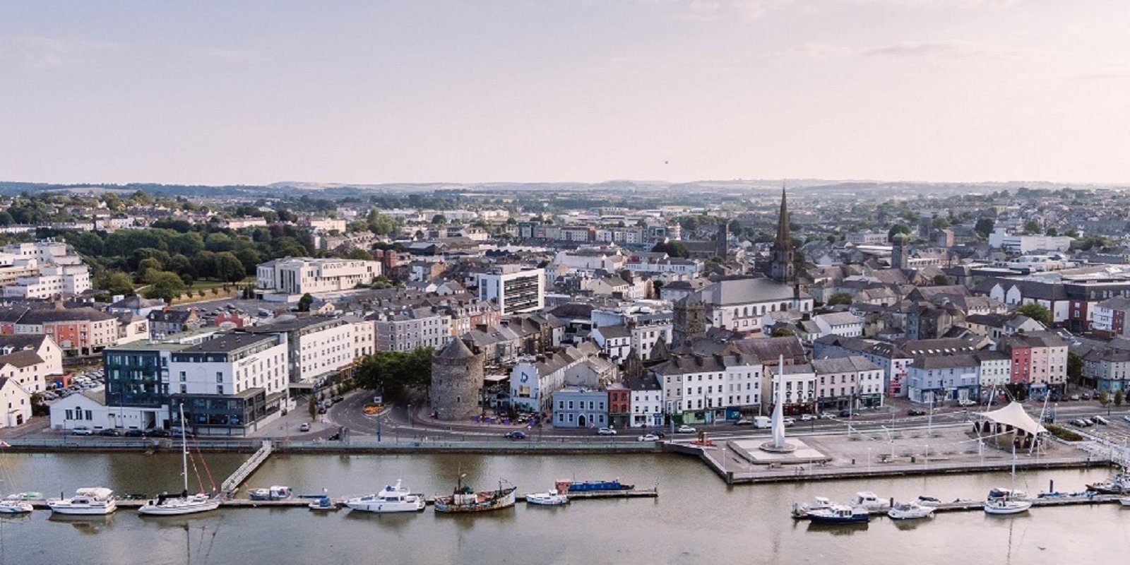 Thw new exterior view from quays   copy resize www.towerhotelwaterford.com_v4