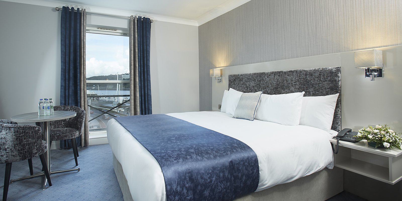 Deluxe king size room www.towerhotelwaterford.com_v4